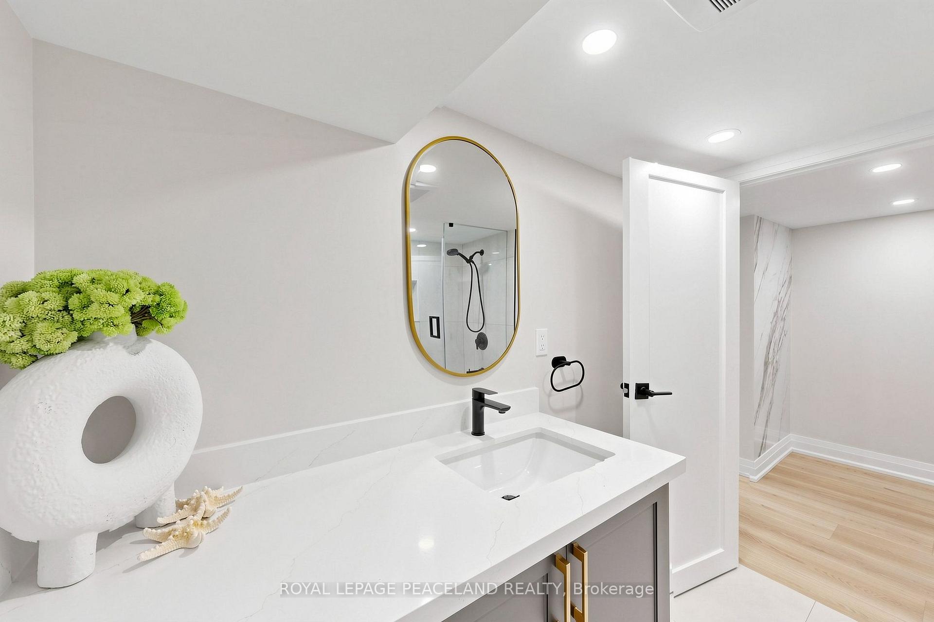 Photo 37 of 5 Herbert Avenue, Toronto, The Beaches — HOMEH