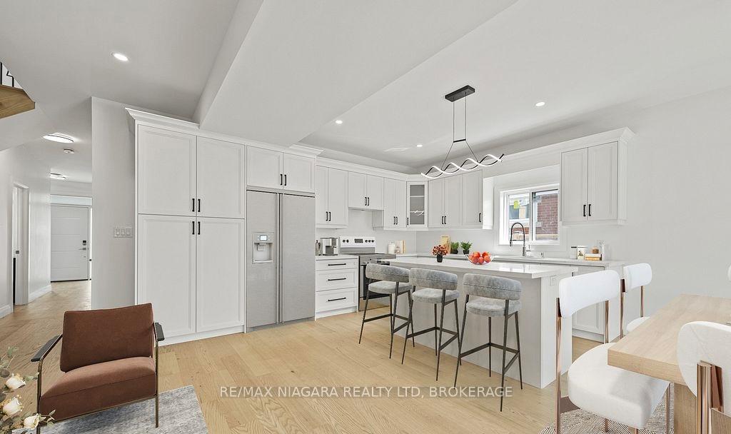 Photo 5 of 185B Rykert Street, St. Catharines, Rykert/Vansickle — HOMEH