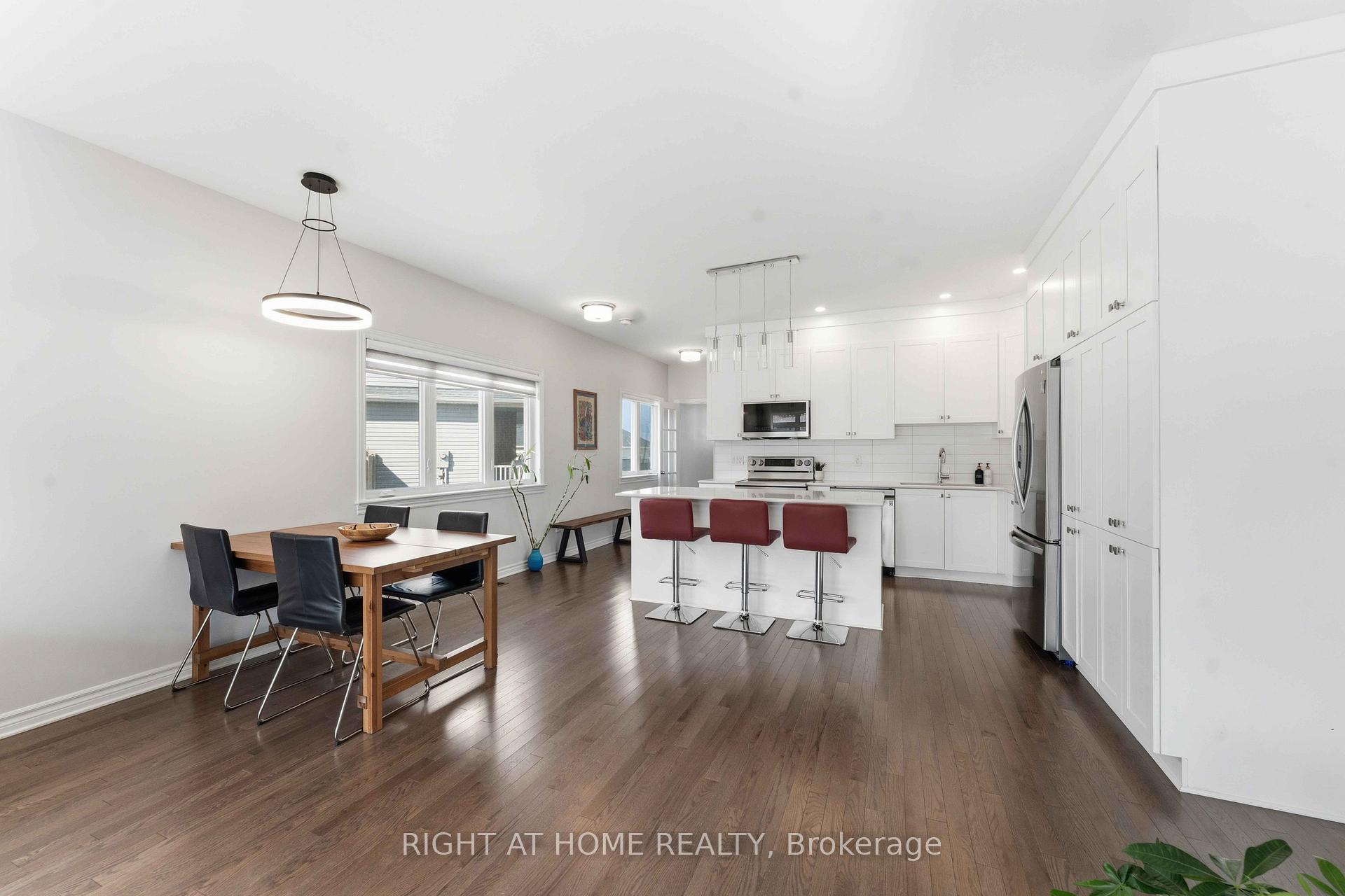 Photo 4 of 272 Maygrass Way, Ottawa, Remainder of Stittsville & Area — HOMEH