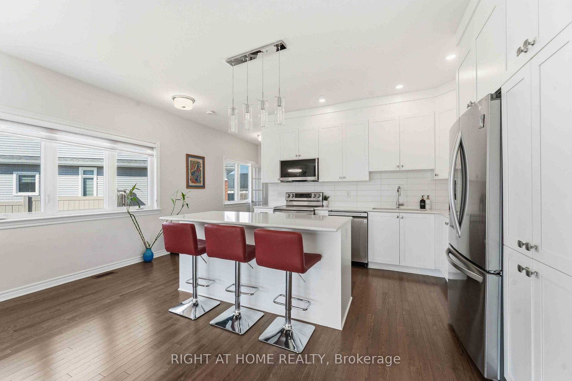 Photo 5 of 272 Maygrass Way, Ottawa, Remainder of Stittsville & Area — HOMEH