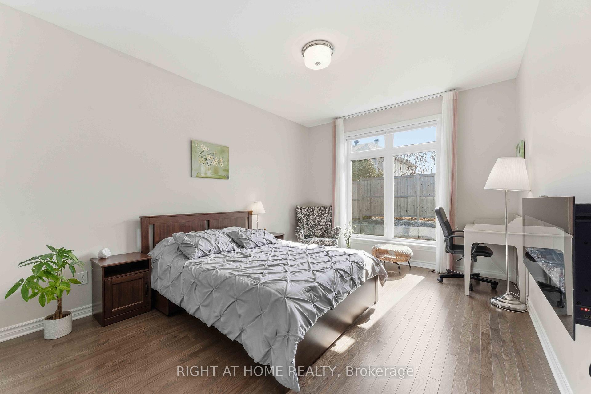 Photo 12 of 272 Maygrass Way, Ottawa, Remainder of Stittsville & Area — HOMEH