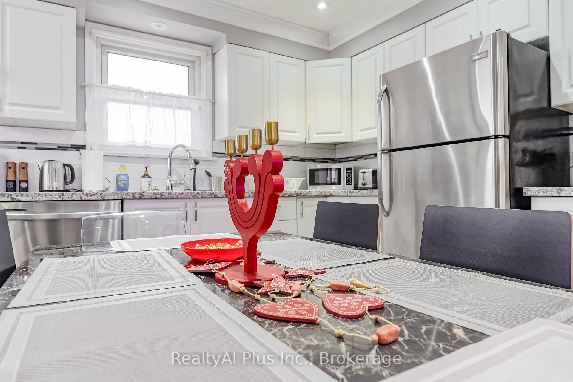 Photo 4 of 137 Banting Avenue, Oshawa, Central — HOMEH