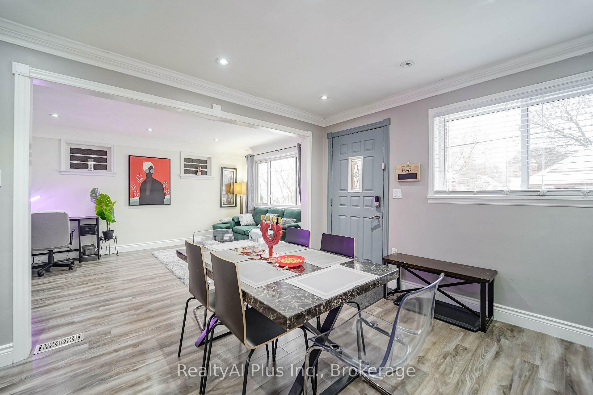Photo 9 of 137 Banting Avenue, Oshawa, Central — HOMEH