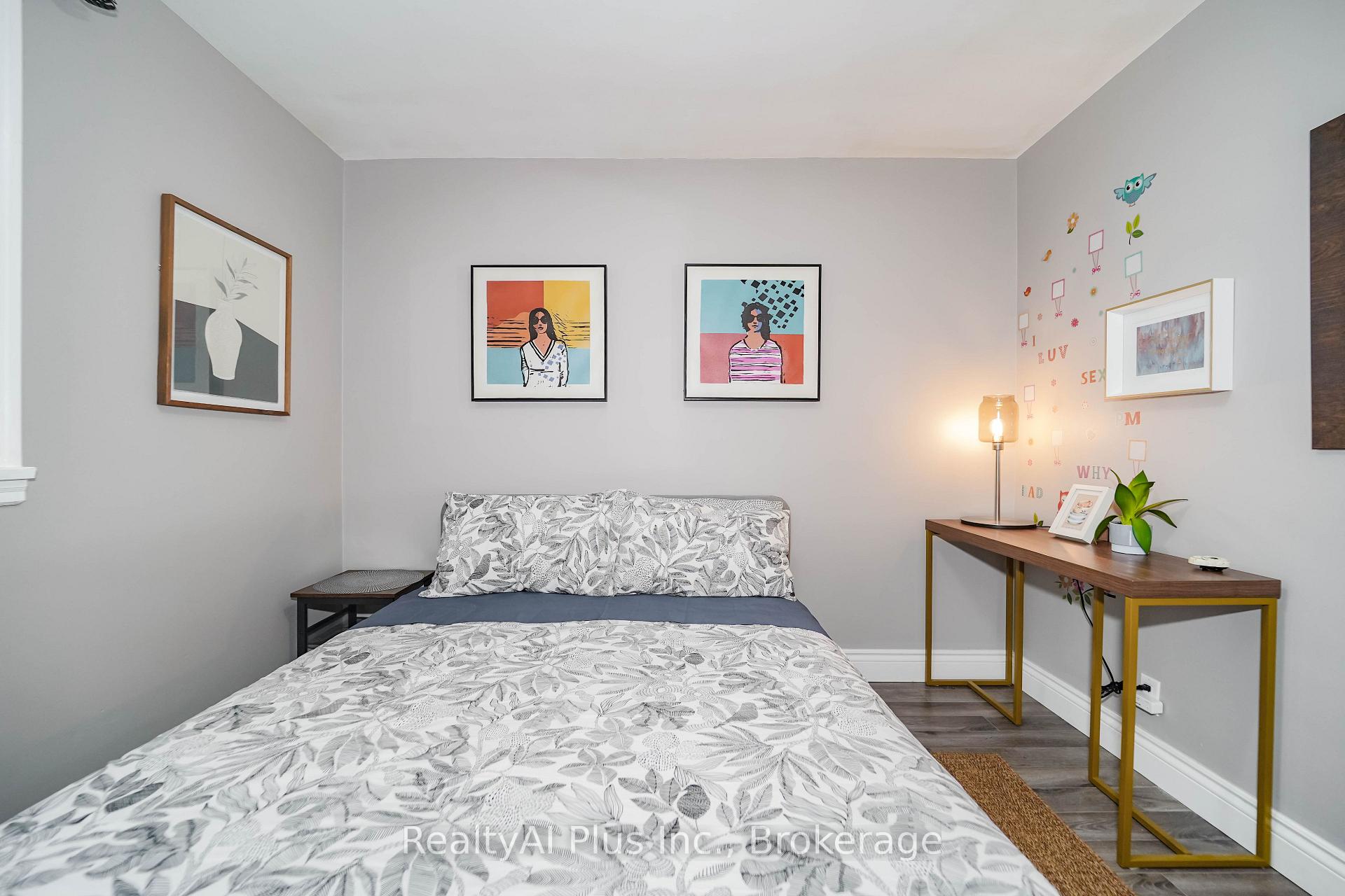 Photo 18 of 137 Banting Avenue, Oshawa, Central — HOMEH