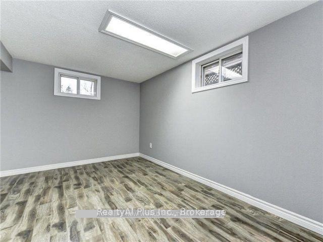 Photo 36 of 137 Banting Avenue, Oshawa, Central — HOMEH