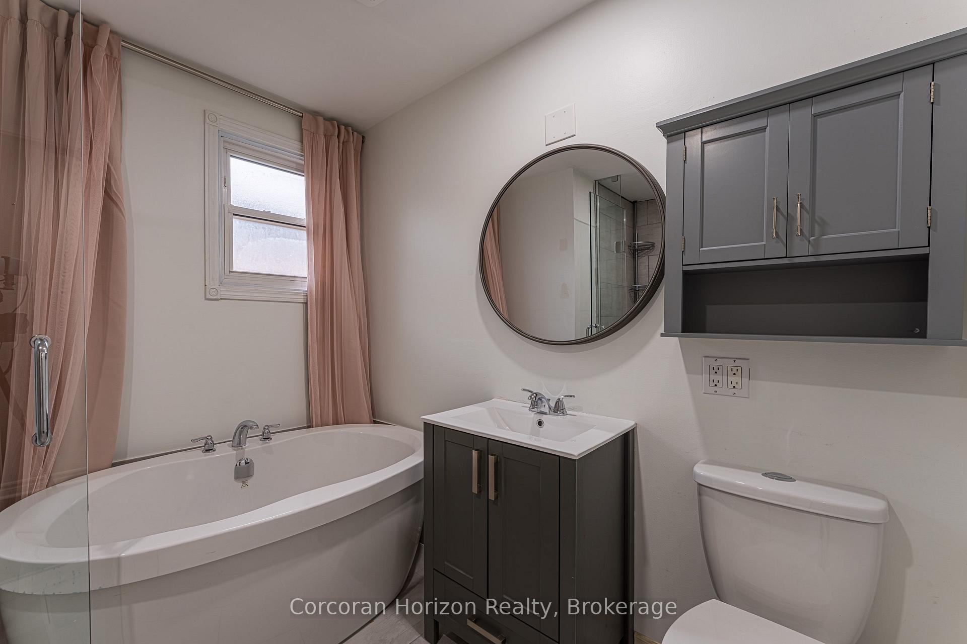 Photo 10 of 17 Taymall Street, Hamilton, Templemead — HOMEH