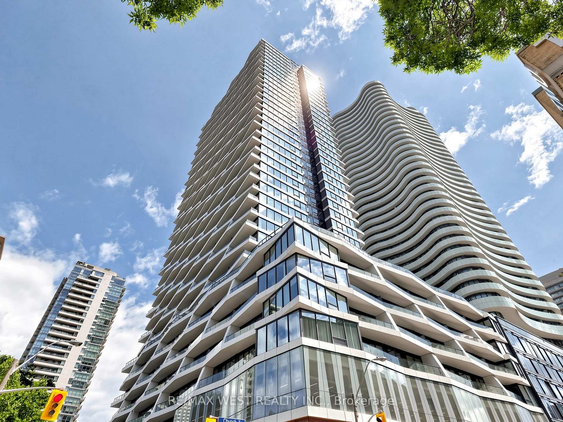 Photo of Unit 1716, 85 Wood Street