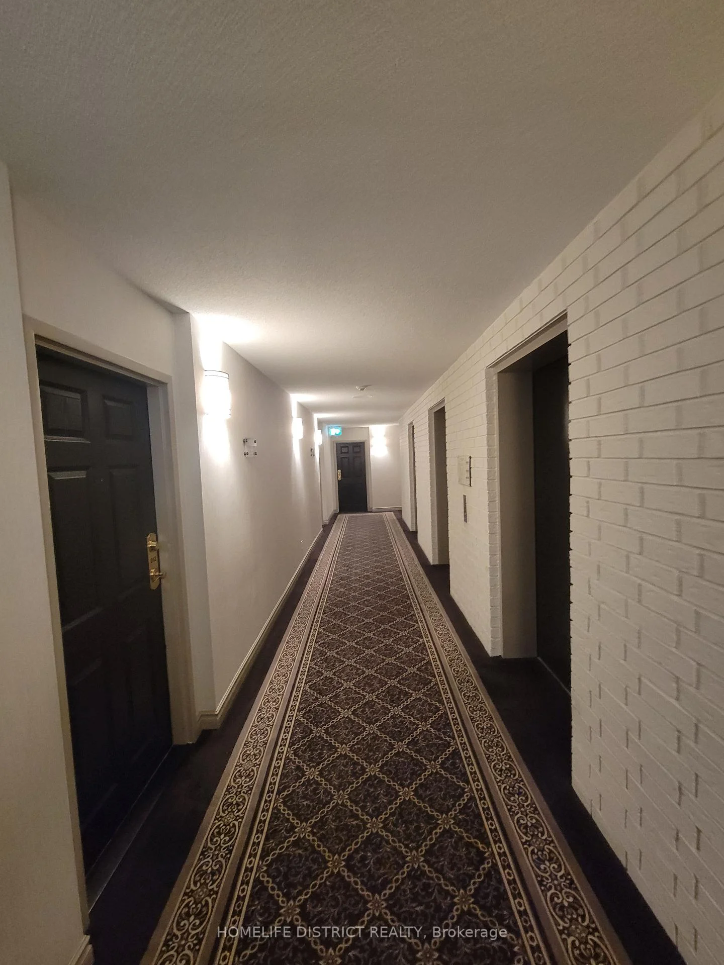 Photo 5 of Unit 305, 2 Westney Road N, Ajax, Central West — HOMEH
