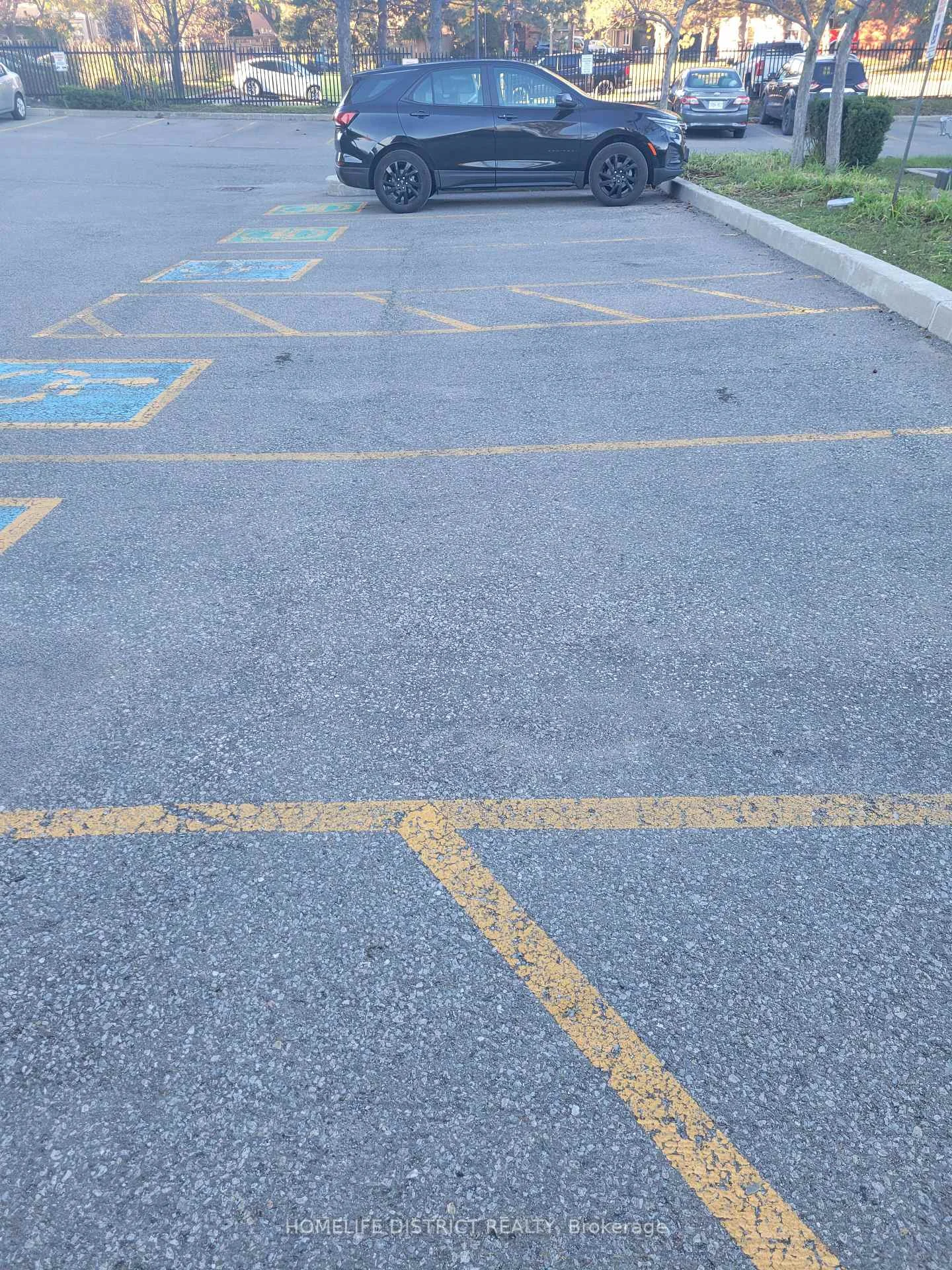 Photo 8 of Unit 305, 2 Westney Road N, Ajax, Central West — HOMEH