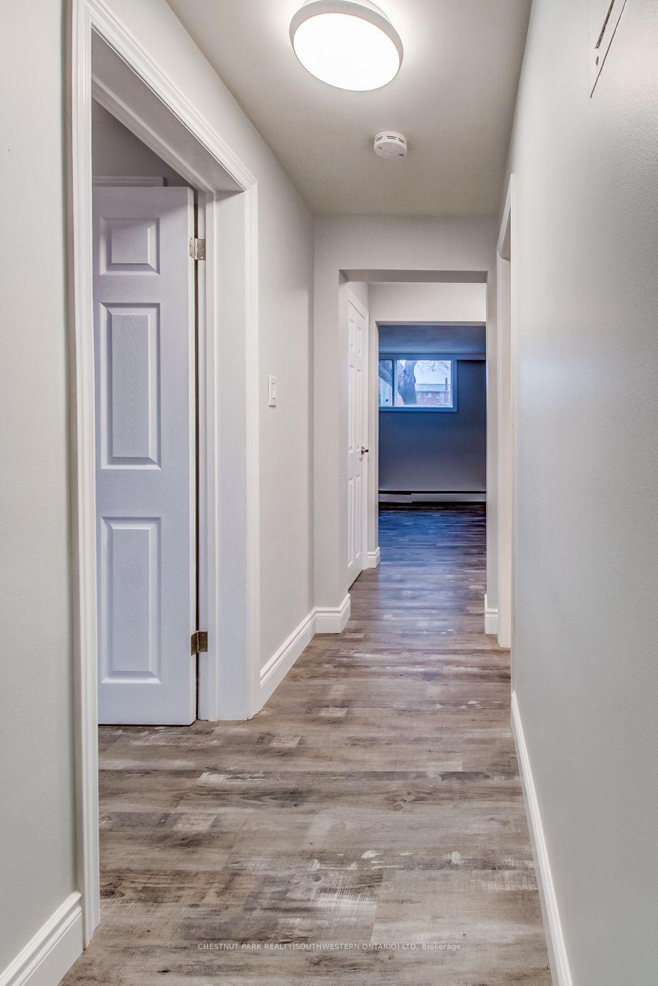 Photo 35 of 105 Dixon Street, Kitchener, Rockway — HOMEH