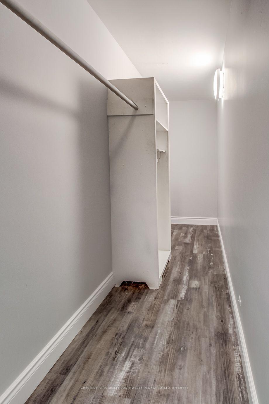 Photo 39 of 105 Dixon Street, Kitchener, Rockway — HOMEH