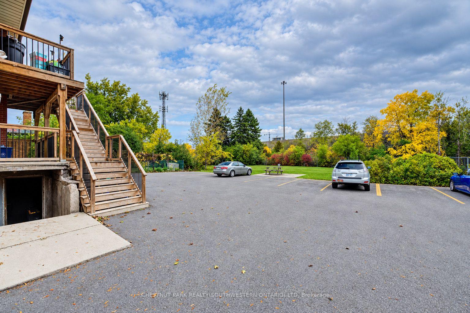 Photo 42 of 105 Dixon Street, Kitchener, Rockway — HOMEH