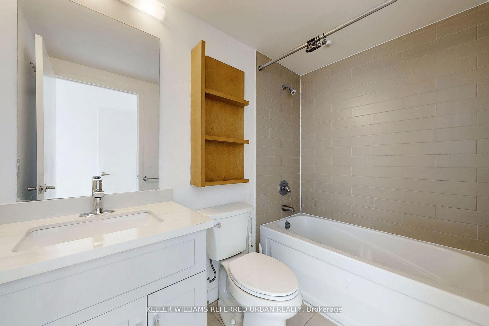 Photo 13 of Unit 708, 3 Navy Wharf Court, Toronto, Waterfront Communities — HOMEH