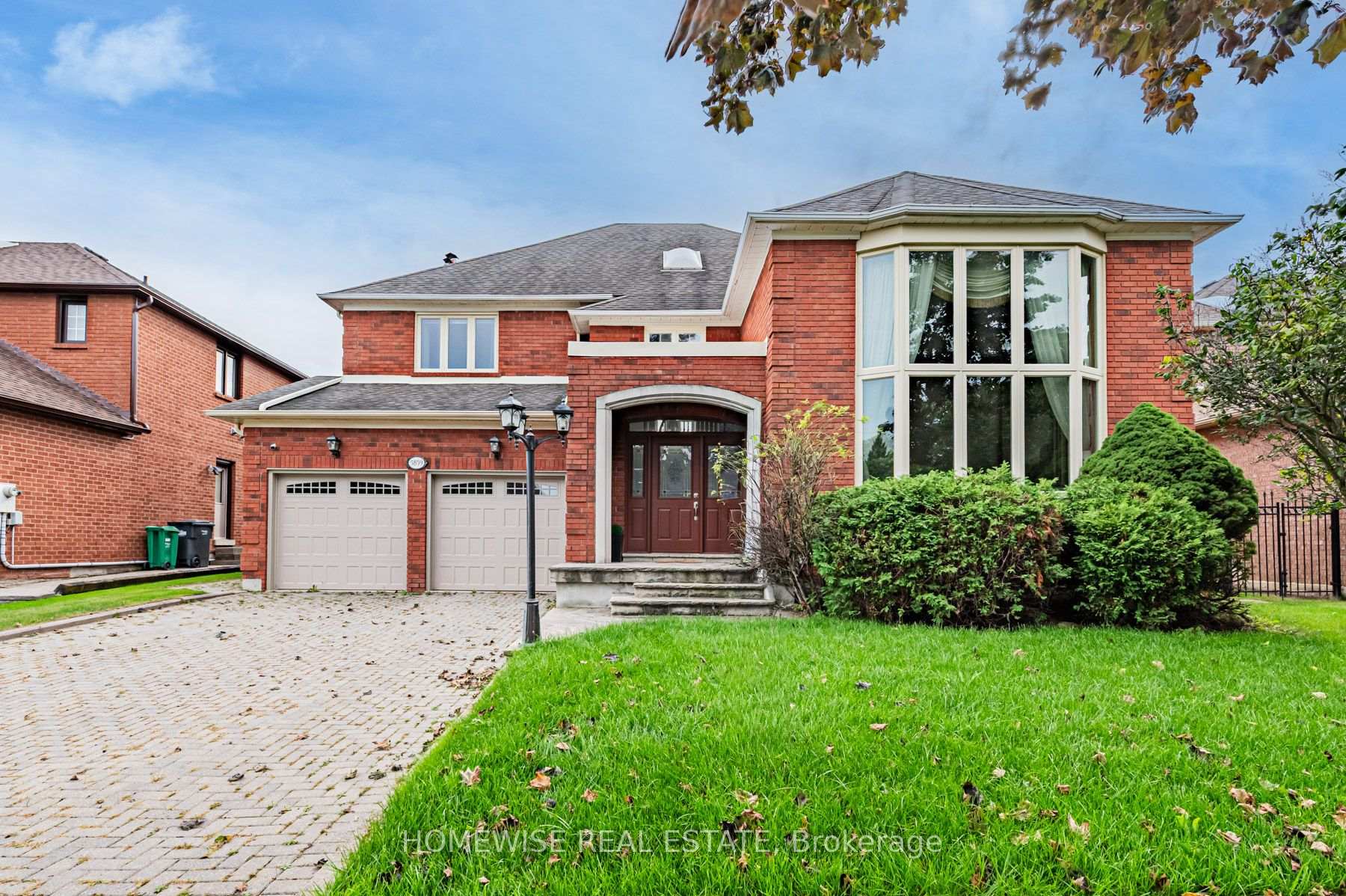 Photo 1 of 5859 Riverside Place, Mississauga, East Credit — HOMEH