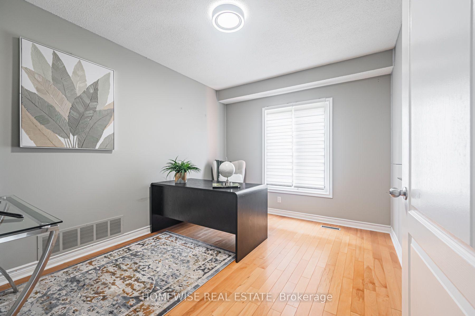 Photo 6 of 5859 Riverside Place, Mississauga, East Credit — HOMEH
