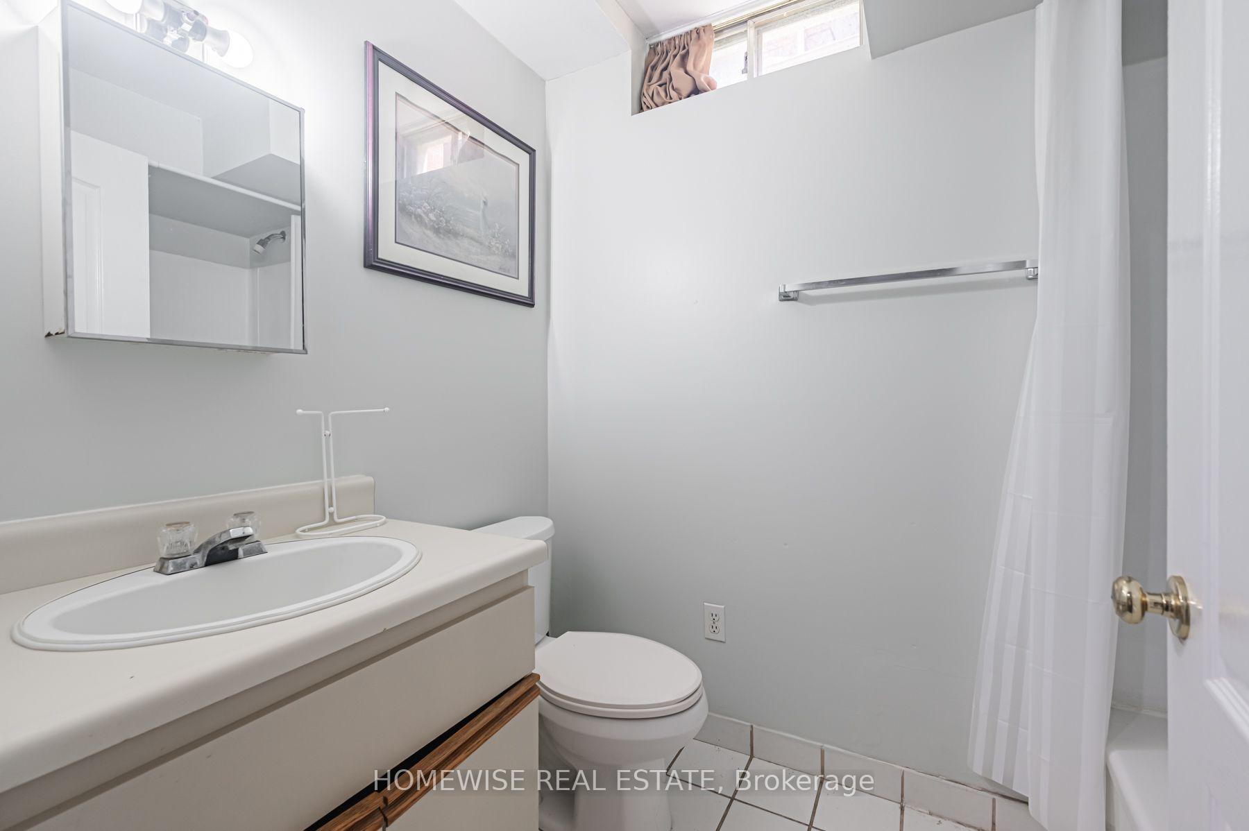 Photo 40 of 5859 Riverside Place, Mississauga, East Credit — HOMEH