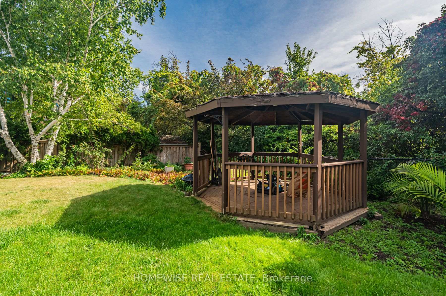 Photo 48 of 5859 Riverside Place, Mississauga, East Credit — HOMEH