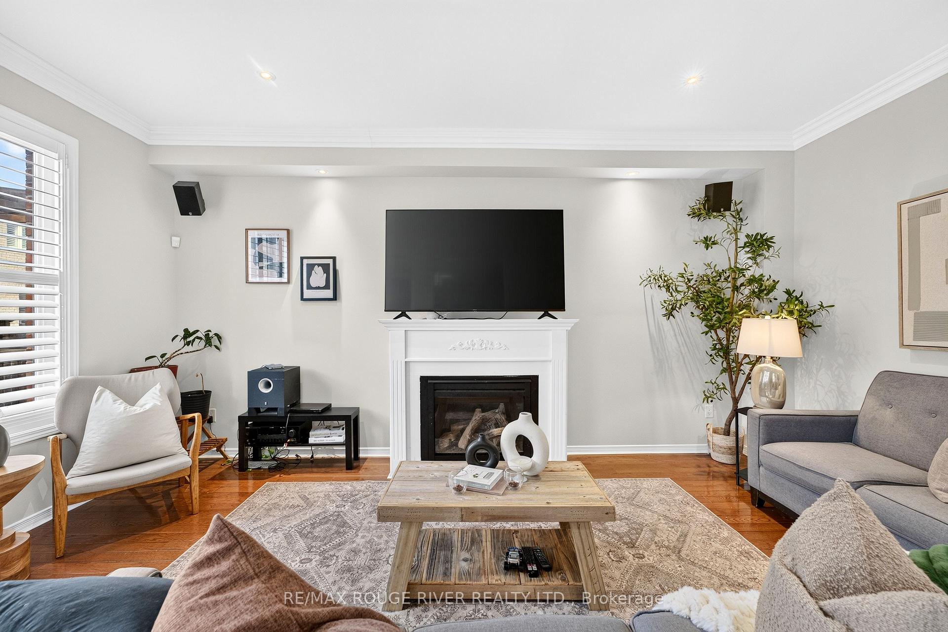 Photo 5 of 1510 Elmsley Drive, Pickering, Duffin Heights — HOMEH