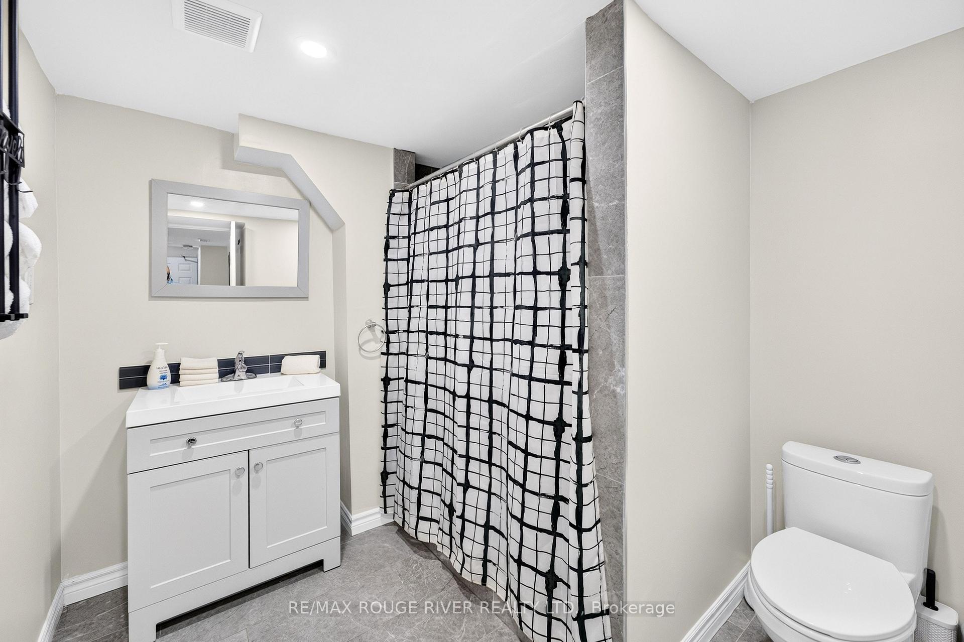 Photo 37 of 1510 Elmsley Drive, Pickering, Duffin Heights — HOMEH