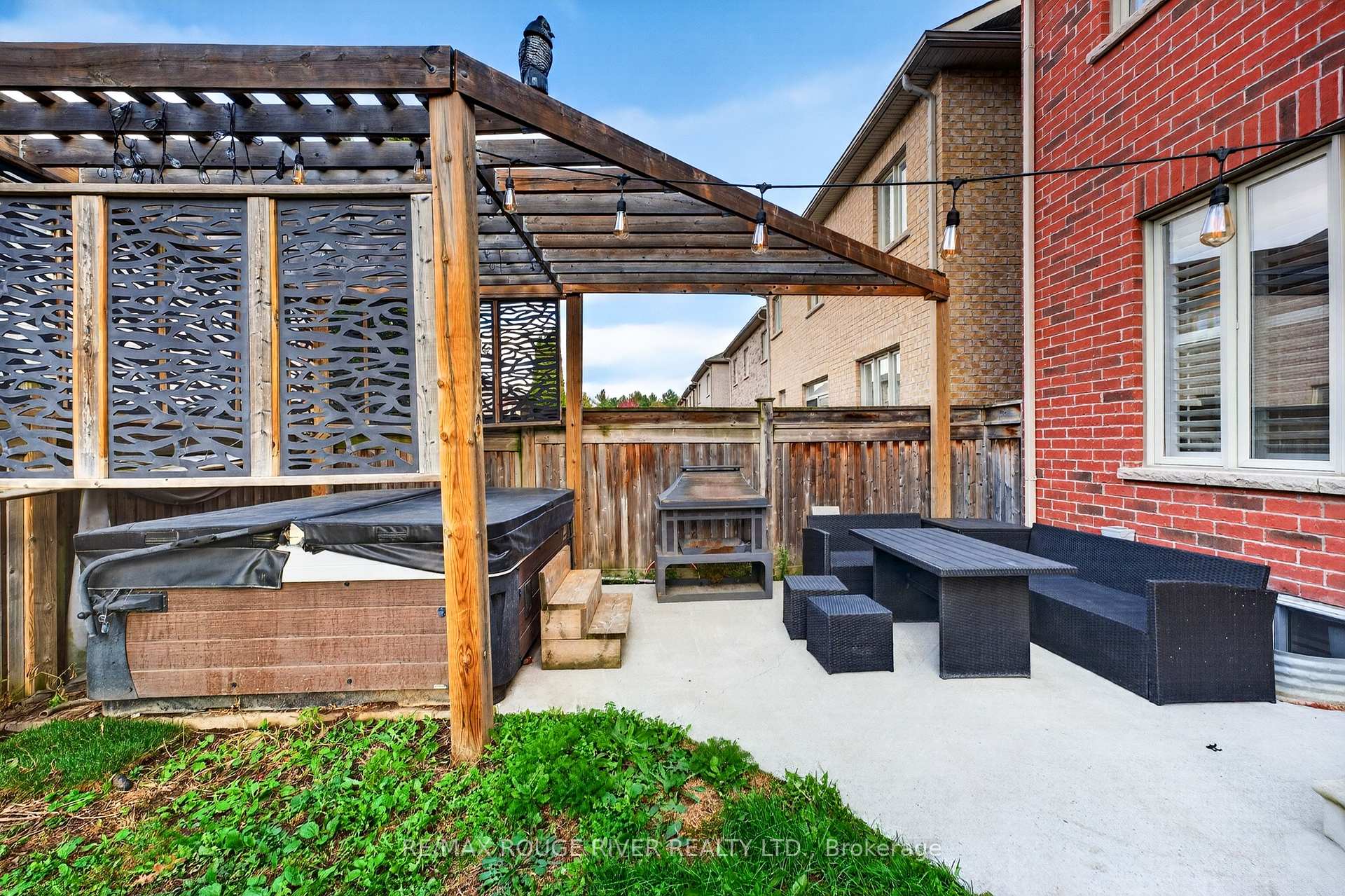 Photo 39 of 1510 Elmsley Drive, Pickering, Duffin Heights — HOMEH
