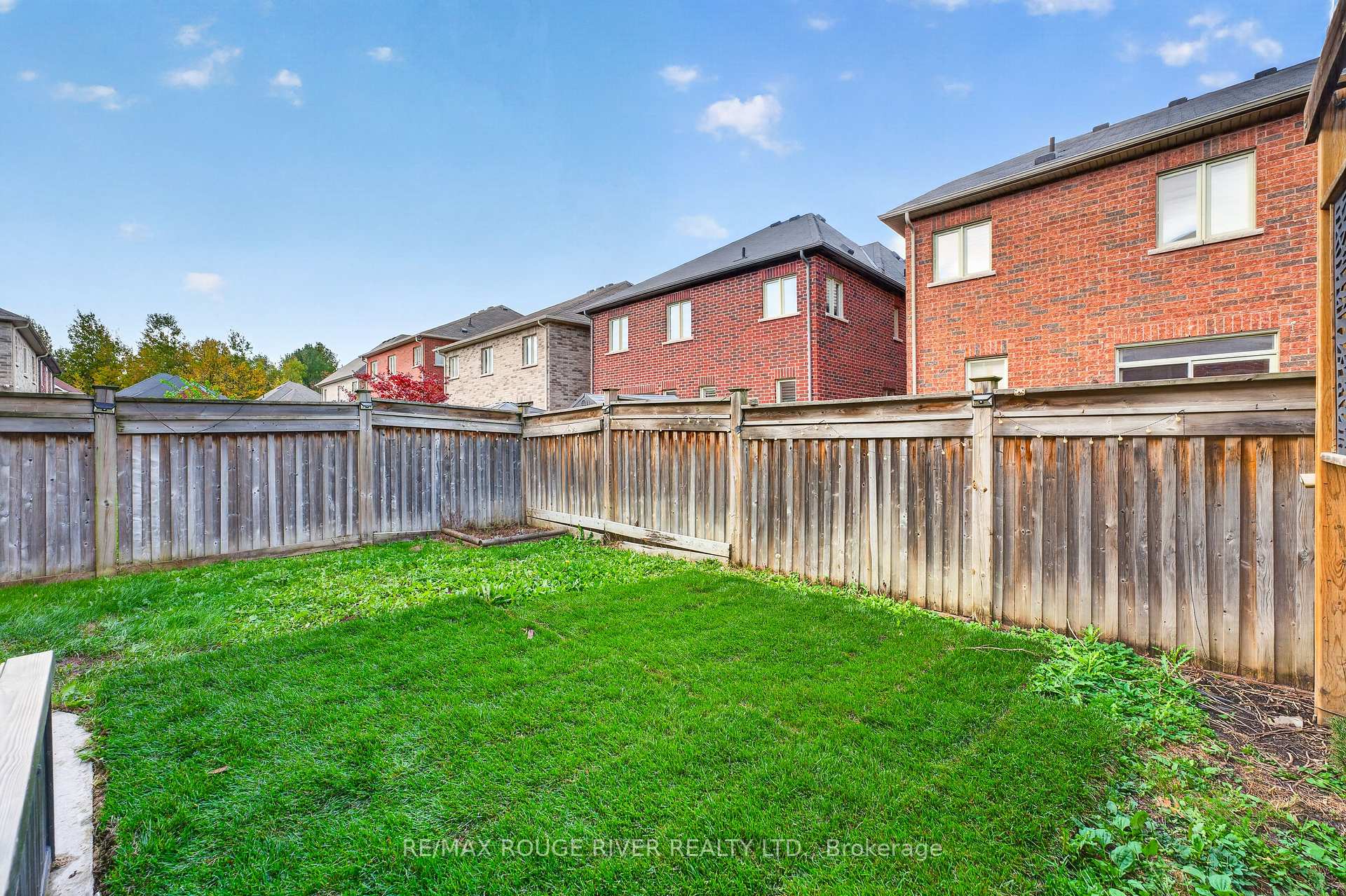 Photo 41 of 1510 Elmsley Drive, Pickering, Duffin Heights — HOMEH