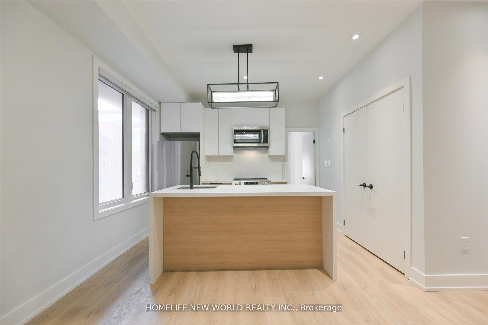 Photo 3 of Unit Main, 995 Dufferin Dufferin Street, Toronto, Dufferin Grove — HOMEH