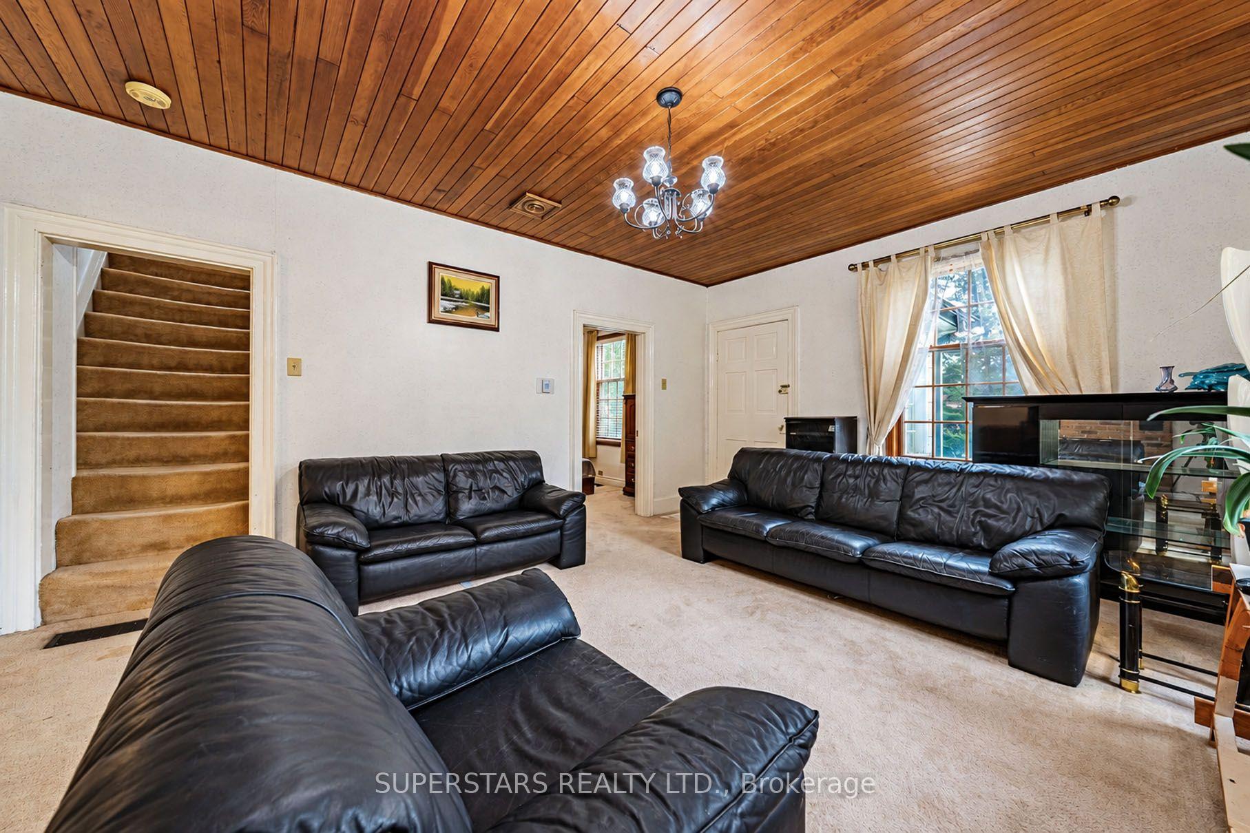 Photo 12 of 17450 Bathurst Street, King, Rural King — HOMEH