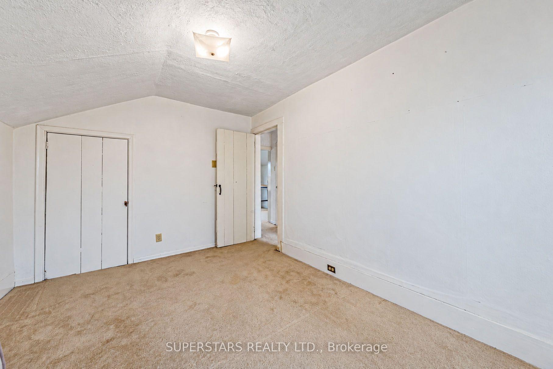 Photo 16 of 17450 Bathurst Street, King, Rural King — HOMEH