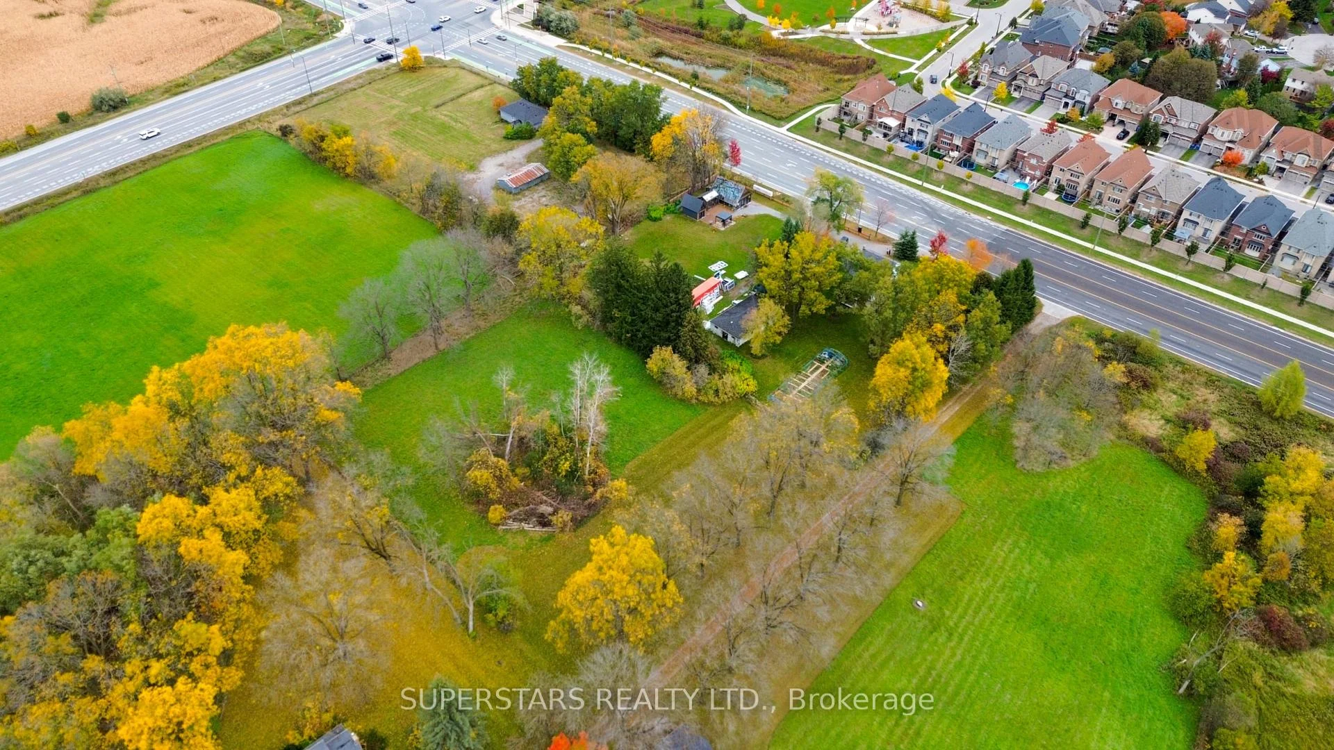 Photo 2 of 17450 Bathurst Street, King, Rural King — HOMEH