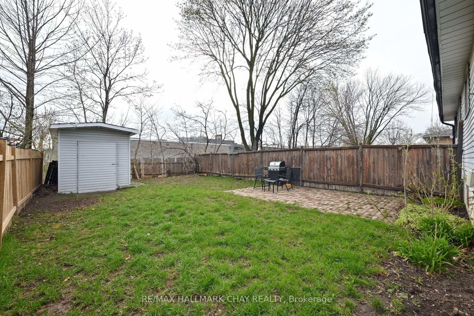 Photo 8 of Unit Lower, 28 Carlton Road, Barrie, Cundles East — HOMEH
