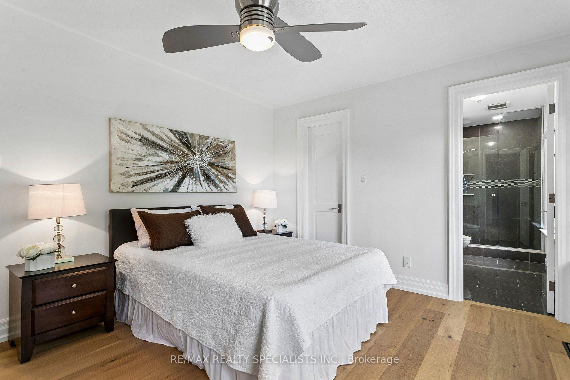 Photo 32 of 1309 Gatehouse Drive, Mississauga, Clarkson — HOMEH