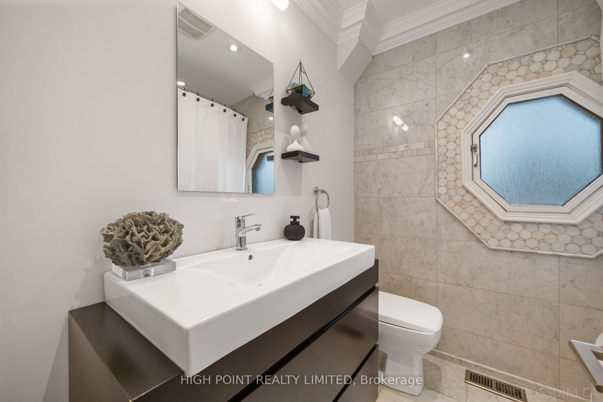 Photo 31 of 50 Leadale Avenue, Toronto, Leaside — HOMEH