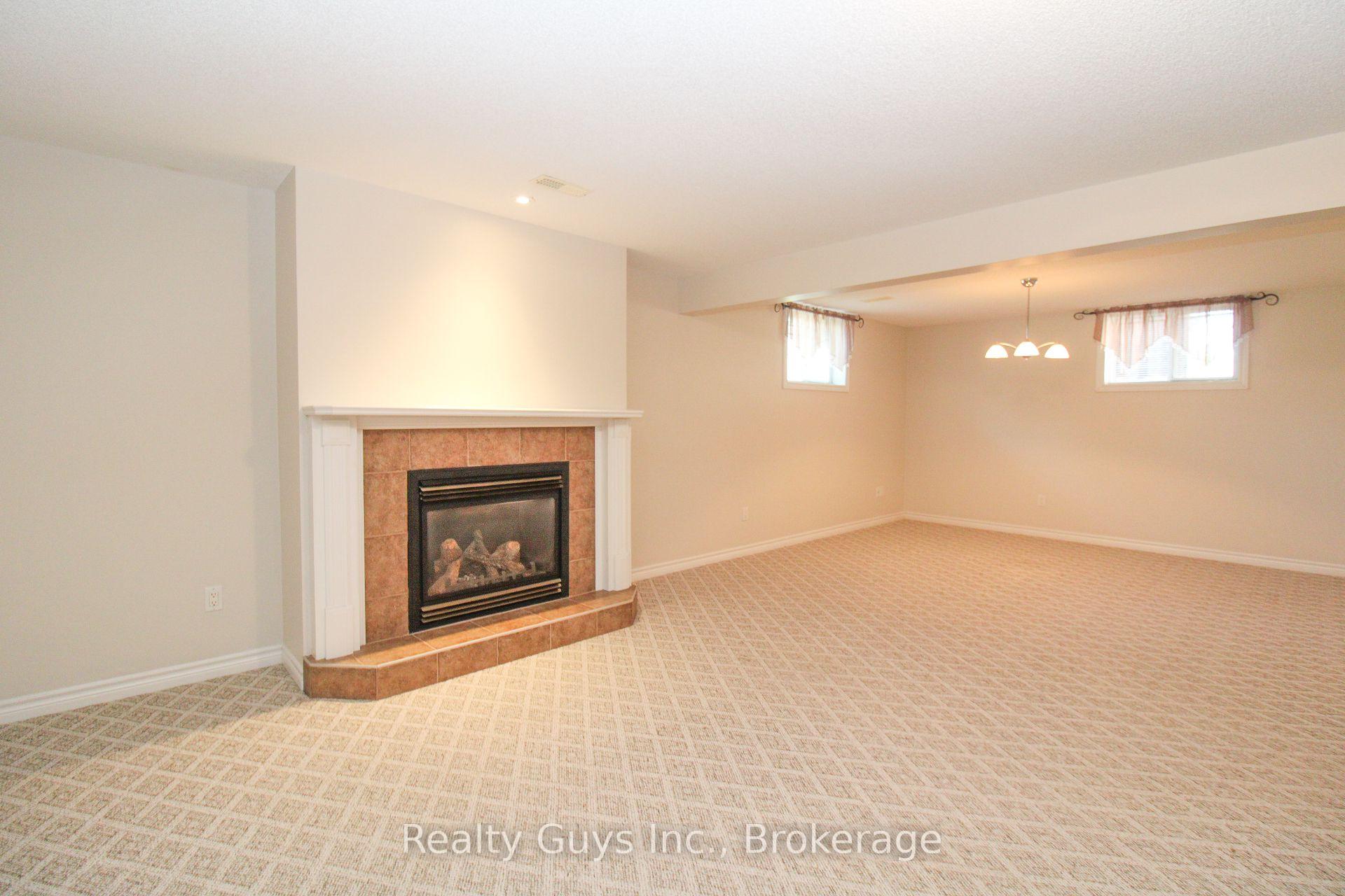 Photo 34 of 1682 Keppler Crescent, Peterborough, Monaghan Ward 2 — HOMEH