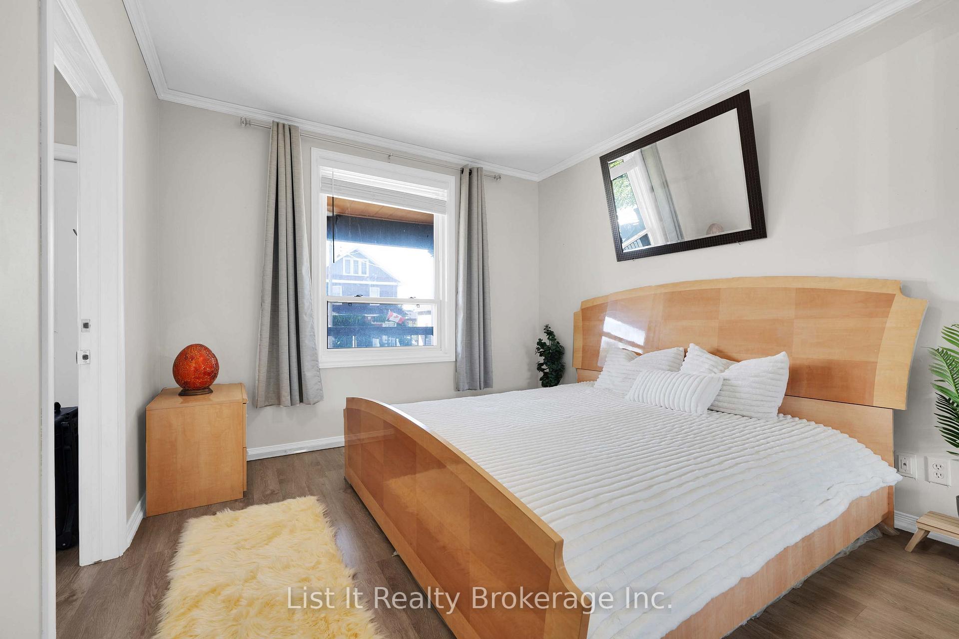 Photo 6 of 48 Brock Street E, Oshawa, O'Neill — HOMEH