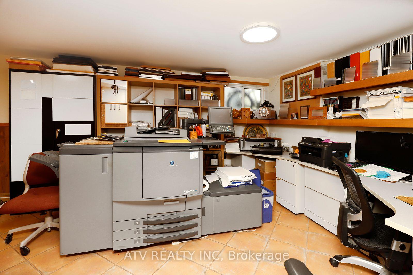 Photo 28 of 235 Saint Marks Road, Toronto, Lambton Baby Point — HOMEH