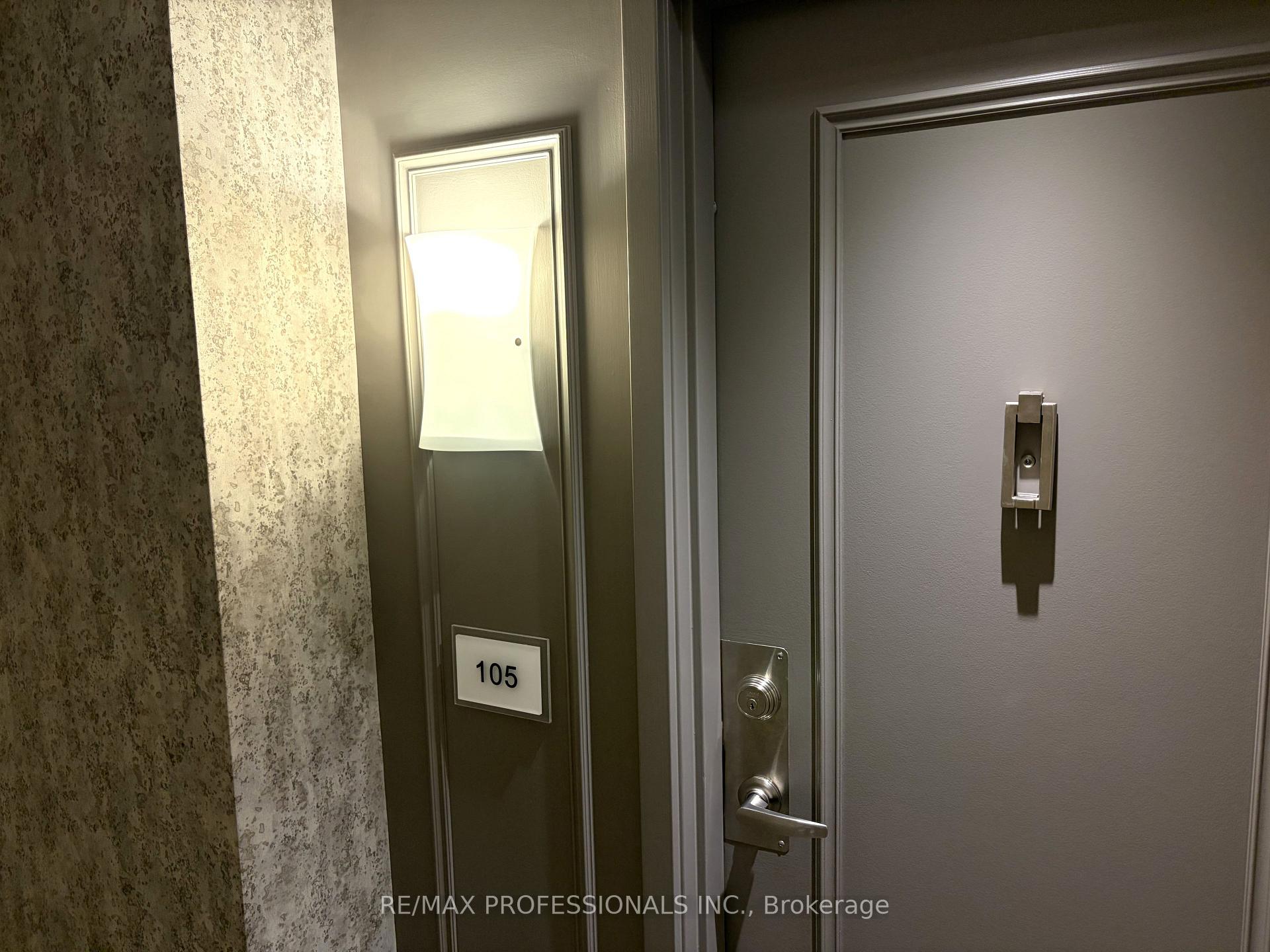Photo 3 of Unit 105, 95 La Rose Avenue, Etobicoke, Humber Heights — HOMEH