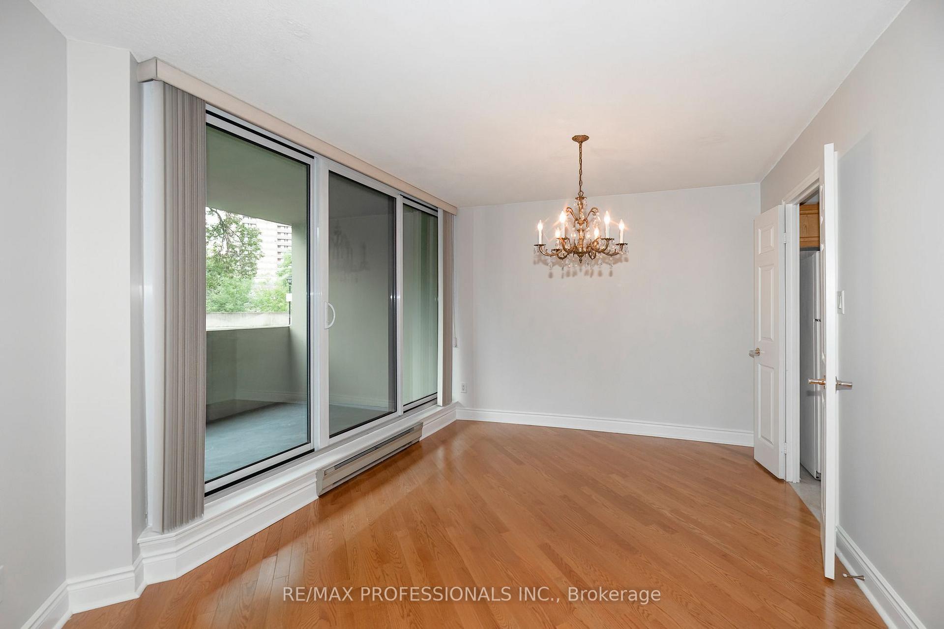 Photo 12 of Unit 105, 95 La Rose Avenue, Etobicoke, Humber Heights — HOMEH