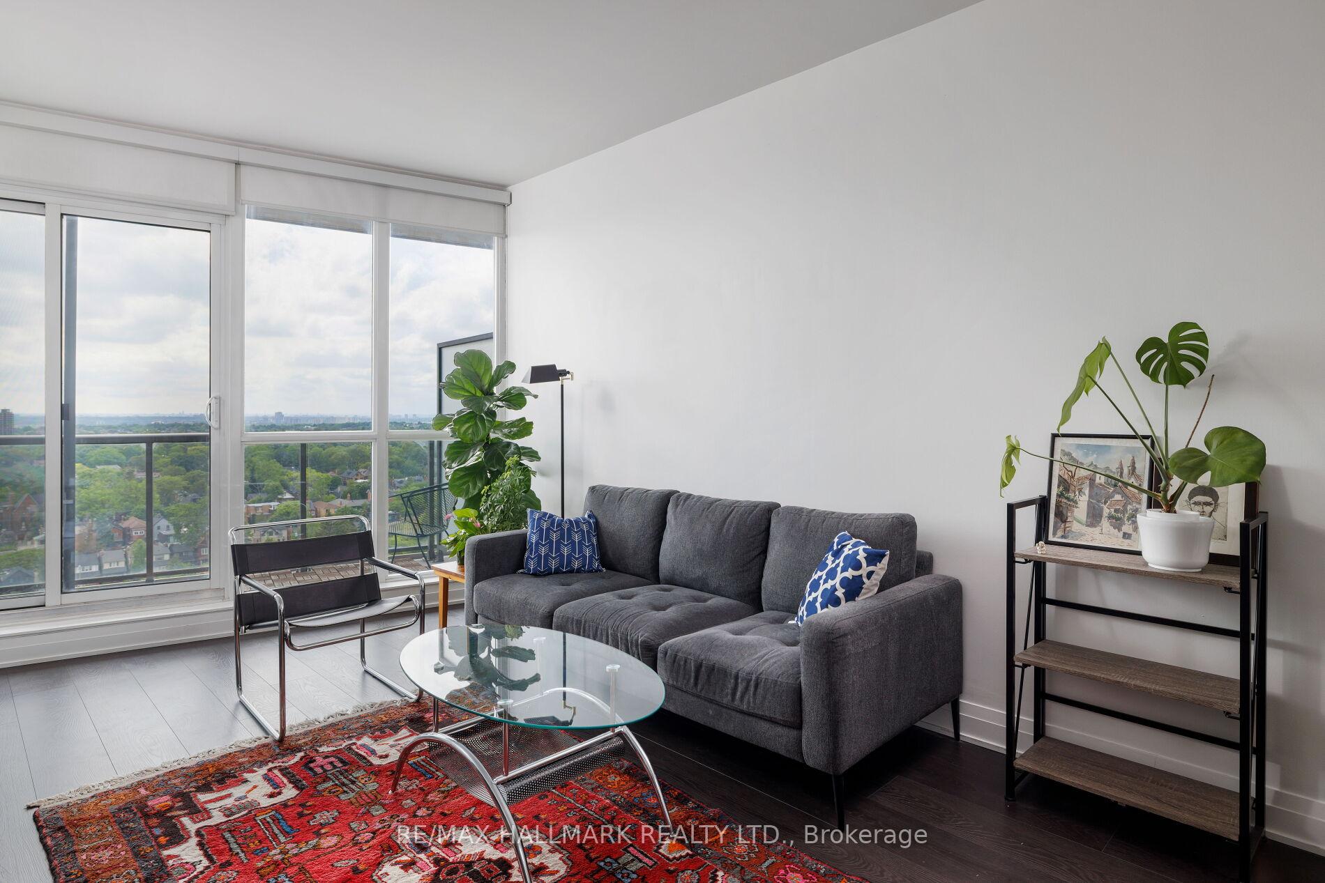 Photo 8 of Unit 1401, 530 St Clair Avenue W, Toronto, Humewood-Cedarvale — HOMEH