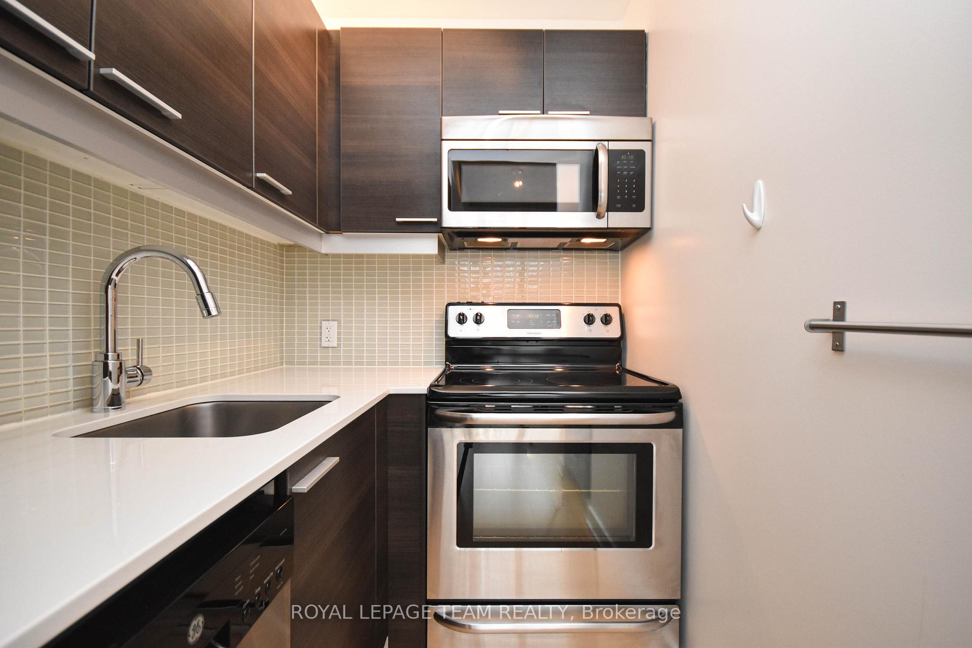 Photo 14 of Unit 726, 349 Mcleod Street, Ottawa, Ottawa Centre — HOMEH