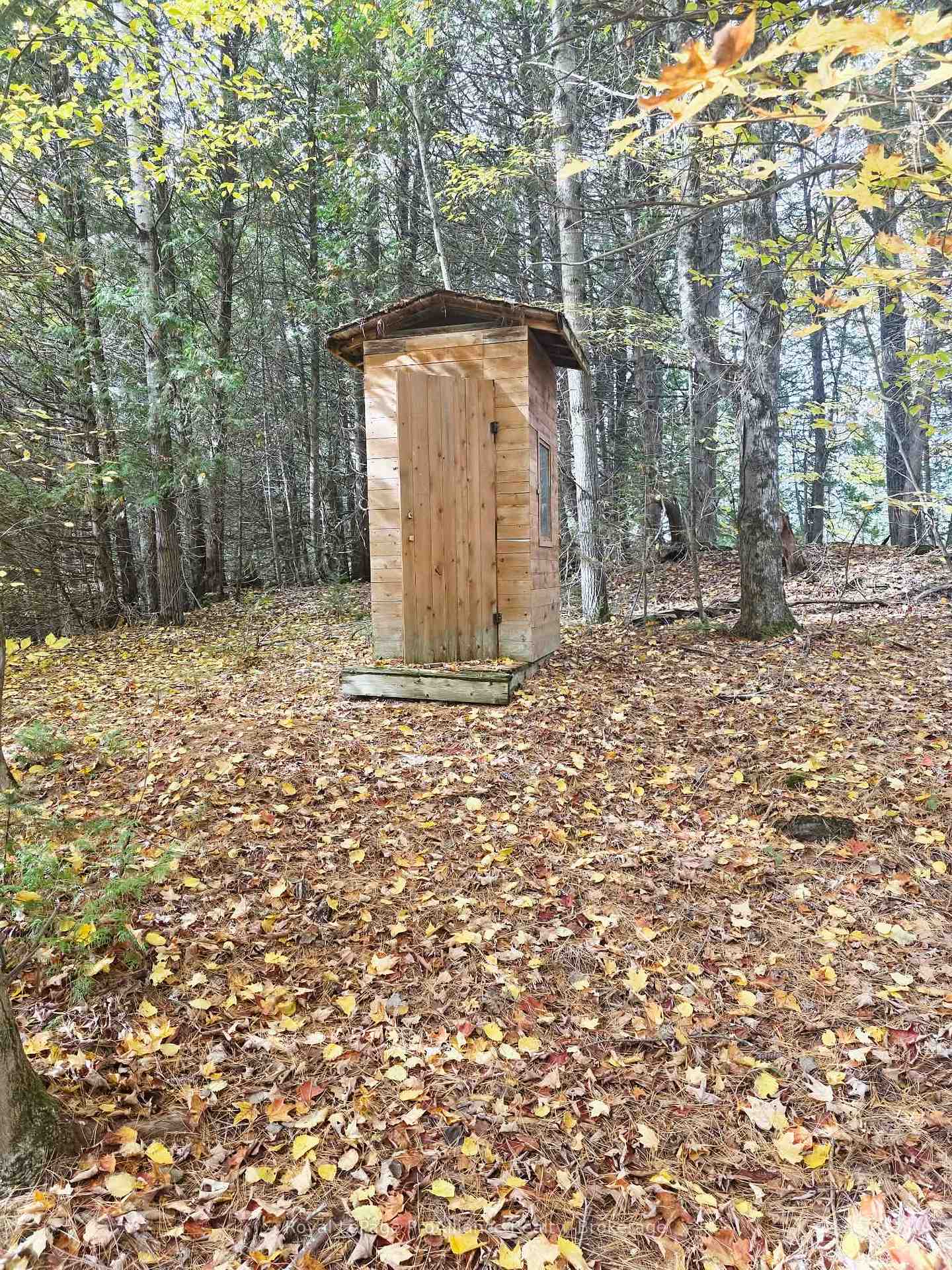 Photo 6 of 1883 South Road, North Frontenac, Frontenac North — HOMEH