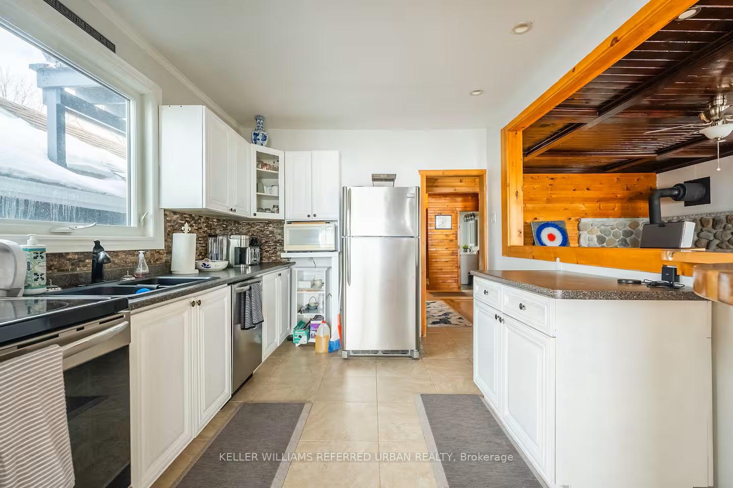 Photo 26 of 154 Morrison Avenue, Brock, Beaverton — HOMEH
