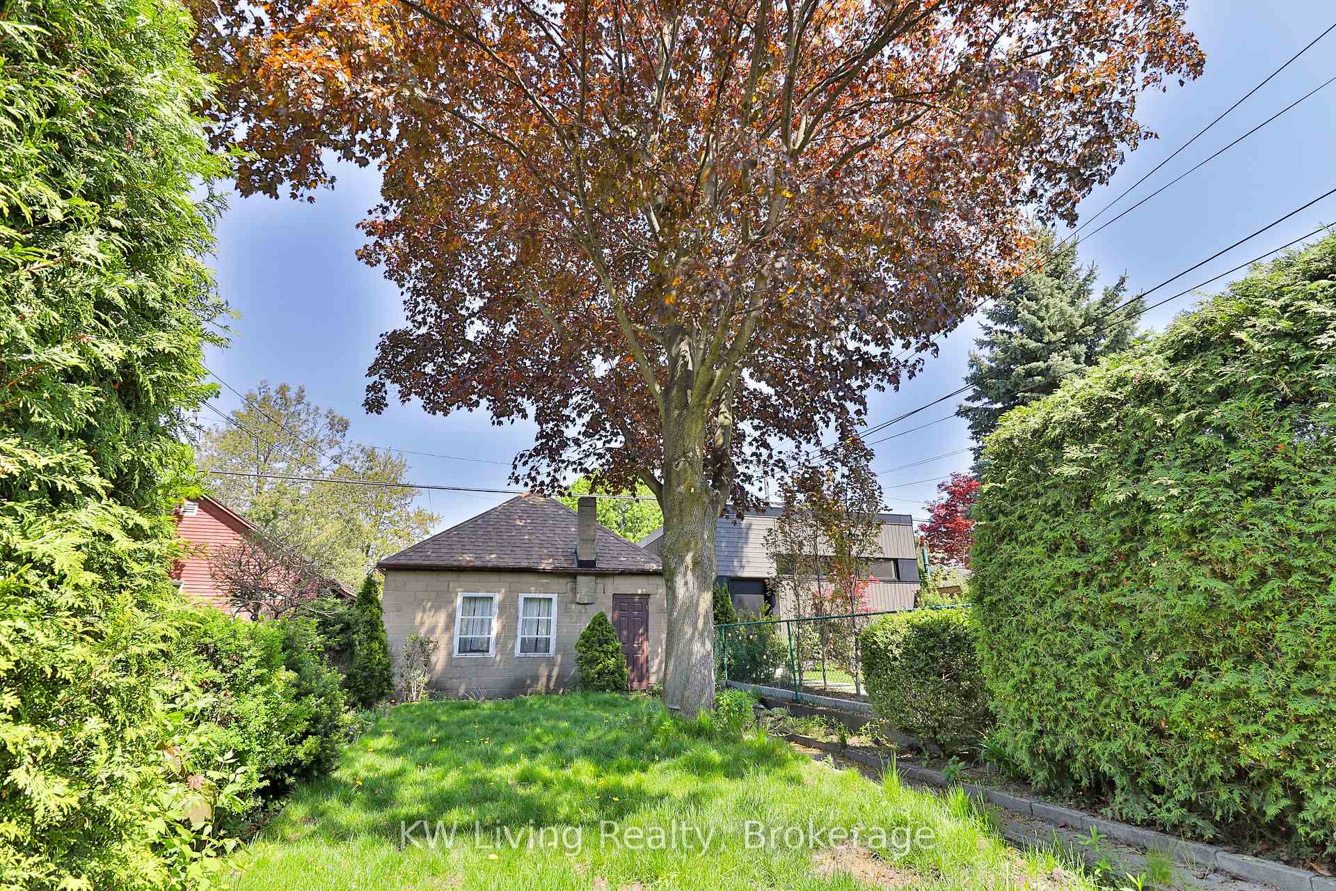 Photo 5 of 599 Durie Street, Toronto, Runnymede-Bloor West Village — HOMEH
