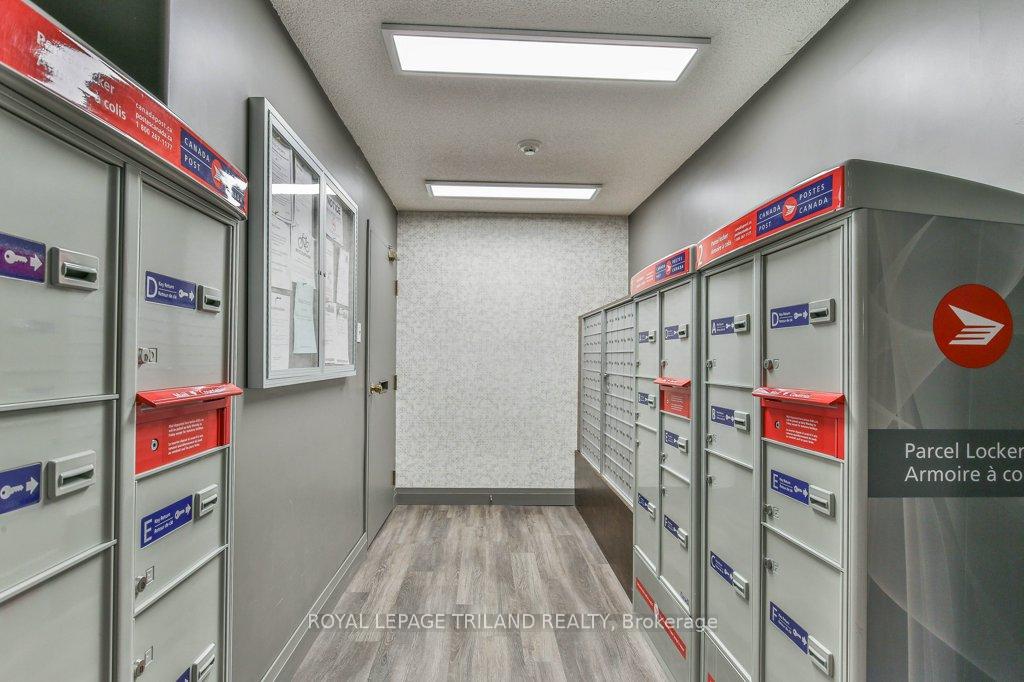 Photo 7 of Unit 104, 5 Jacksway Crescent, London, North G — HOMEH