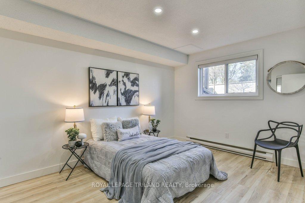 Photo 22 of Unit 104, 5 Jacksway Crescent, London, North G — HOMEH