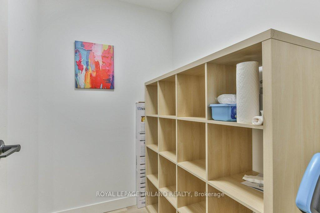 Photo 30 of Unit 104, 5 Jacksway Crescent, London, North G — HOMEH