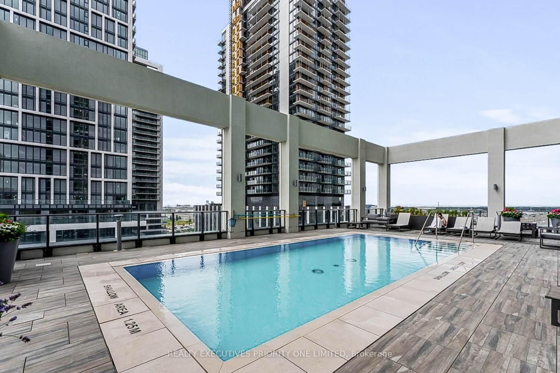 Photo 22 of Unit 923, 9000 Jane Street, Vaughan, Vellore Village — HOMEH
