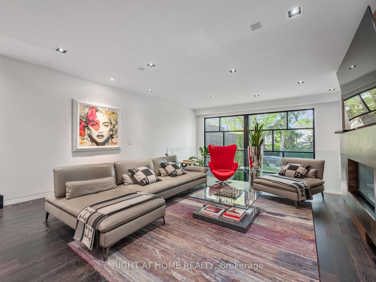 Photo 12 of 336 Melrose Avenue, Toronto, Bedford Park-Nortown — HOMEH
