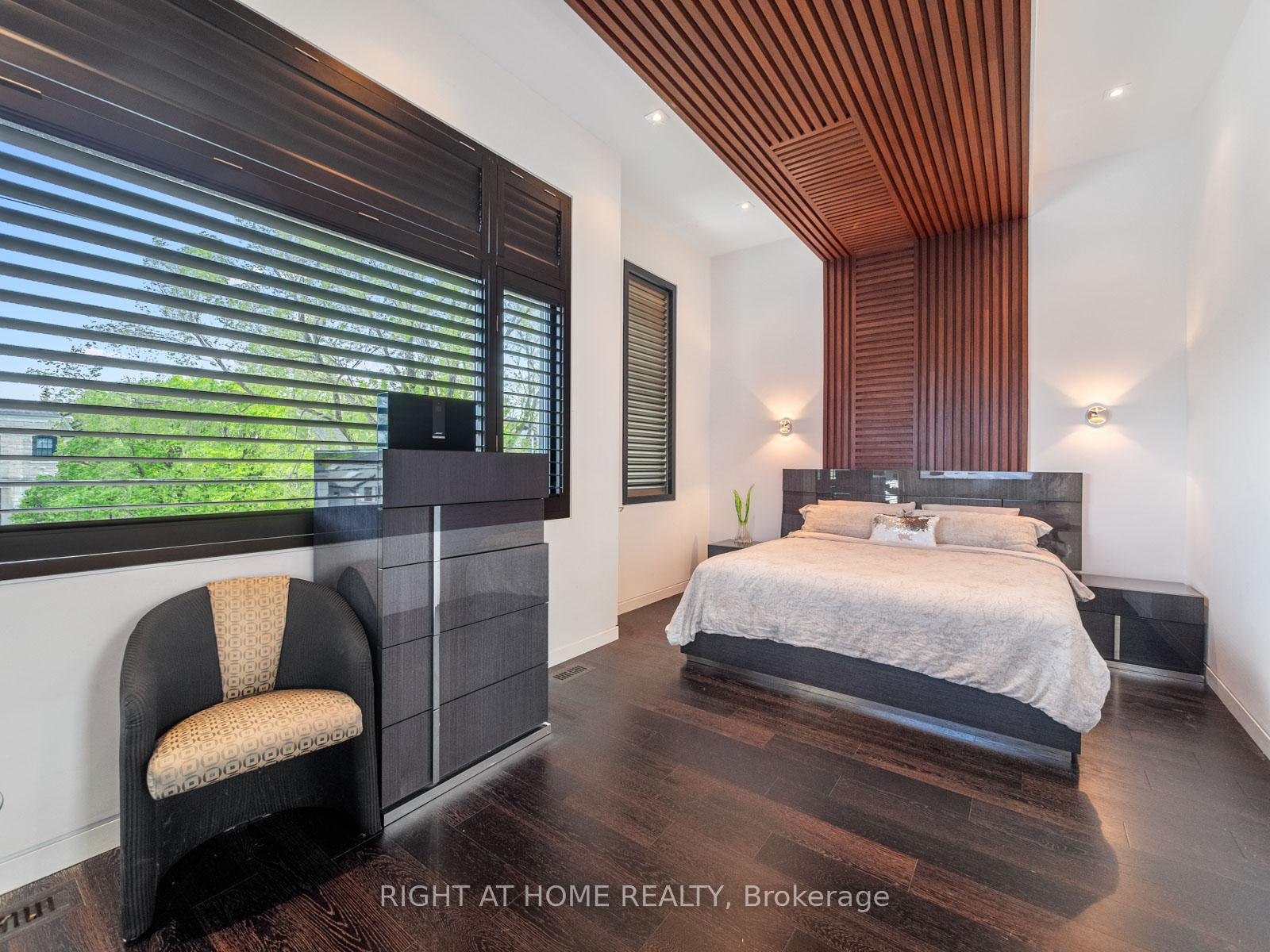 Photo 18 of 336 Melrose Avenue, Toronto, Bedford Park-Nortown — HOMEH