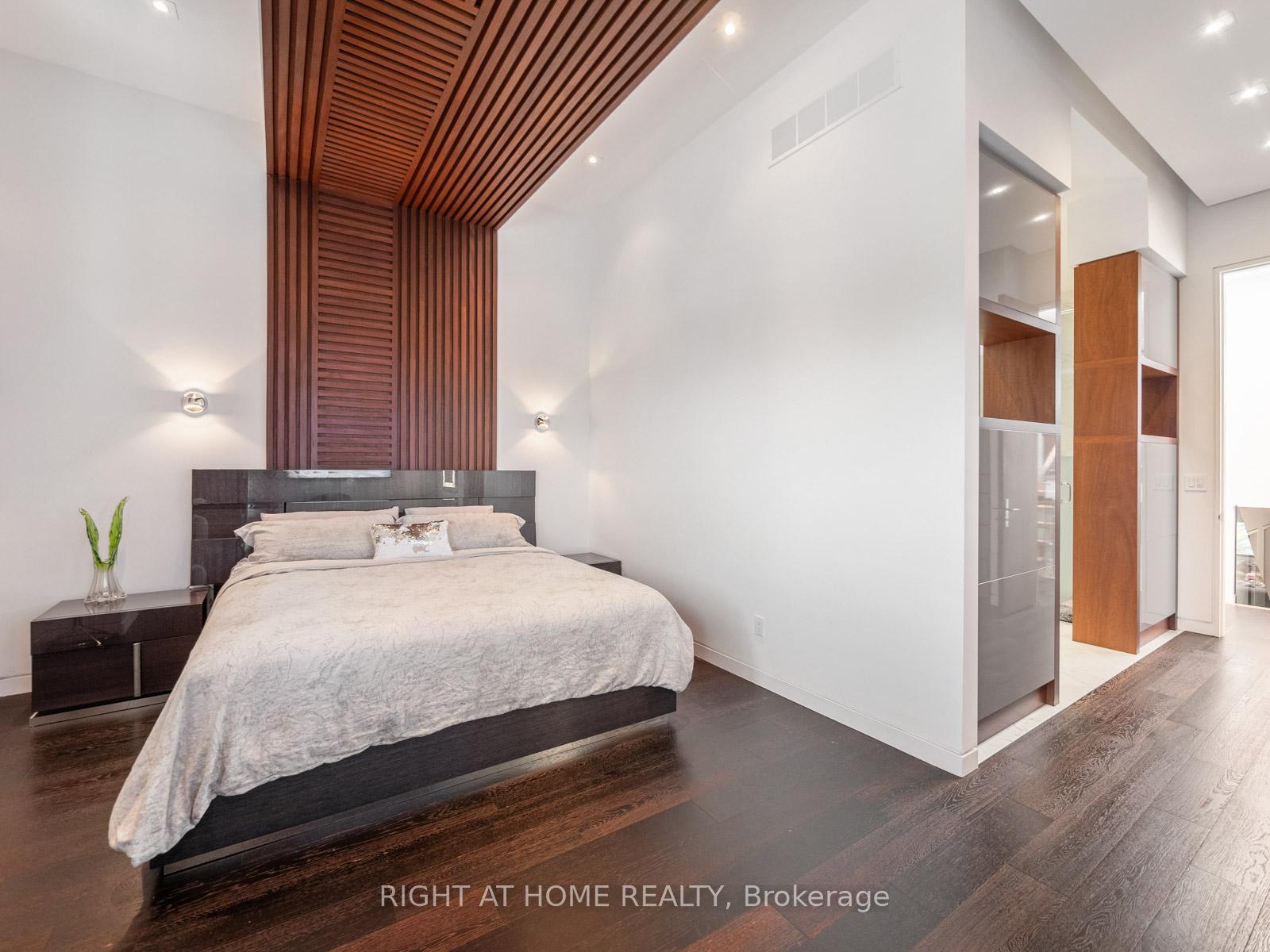 Photo 19 of 336 Melrose Avenue, Toronto, Bedford Park-Nortown — HOMEH