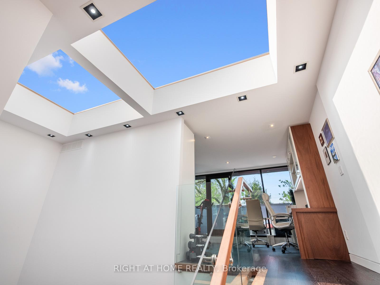 Photo 26 of 336 Melrose Avenue, Toronto, Bedford Park-Nortown — HOMEH
